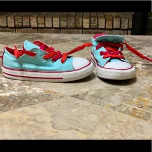 Converse- EUC- size 9 toddler